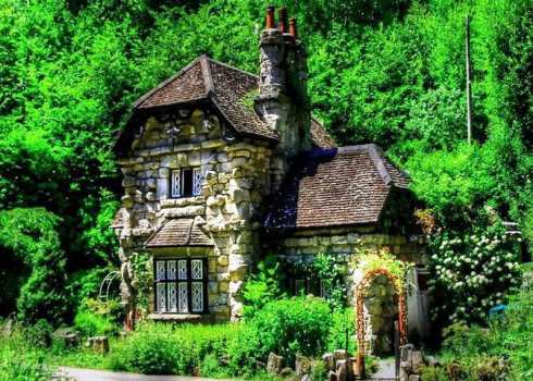 Small Stone Cottages Truly Timeless