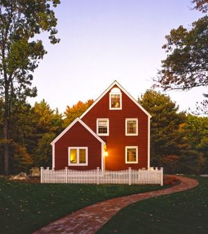 Small Farmhouse Plans . . . Cozy Country Getaways!