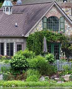 Standout Stone Cottage Designs . . . Picture Perfect!